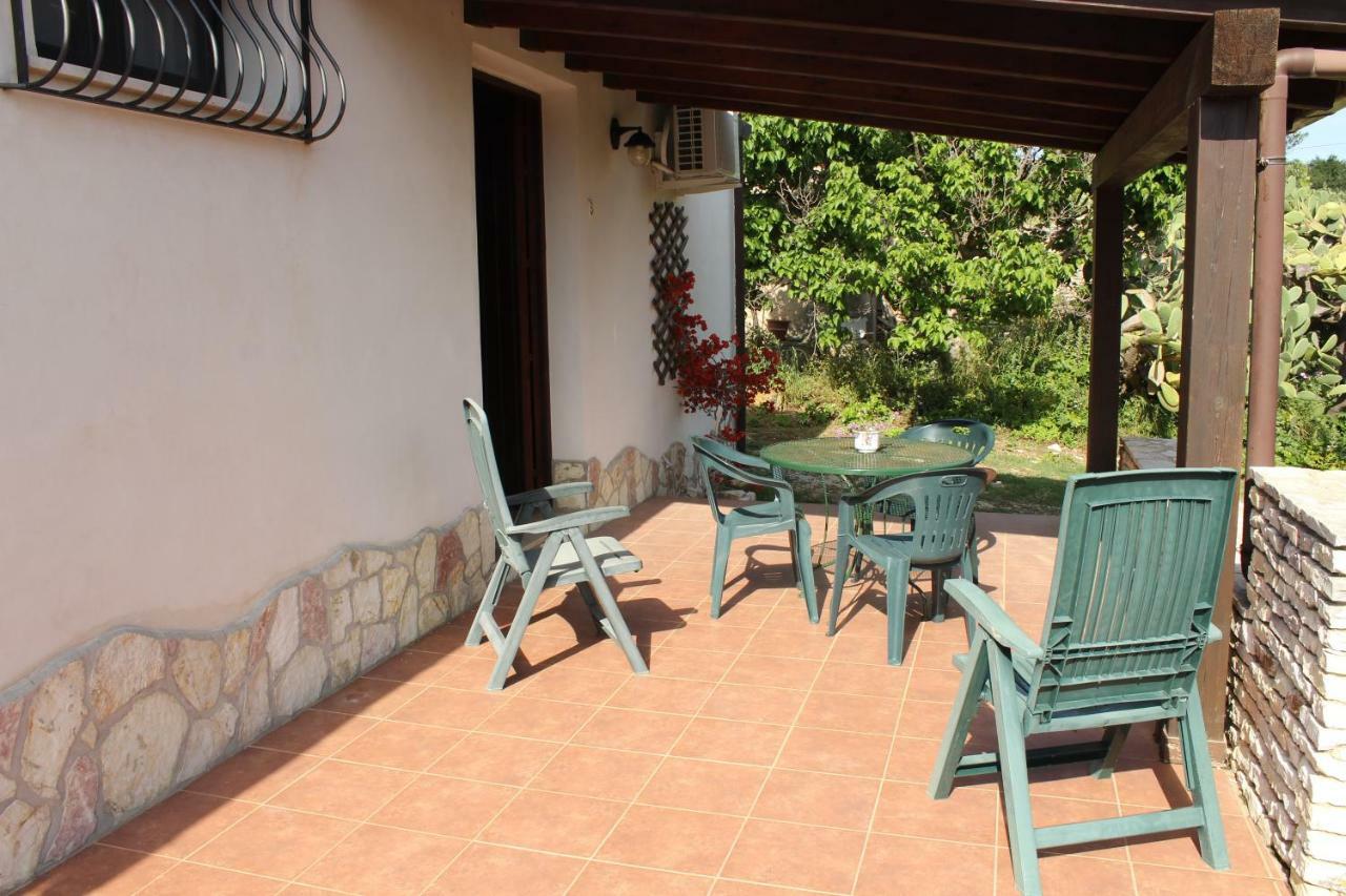 Rustici L'Antico Torchio Villa Castellammare del Golfo Kültér fotó